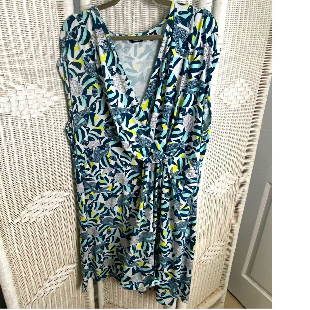 Lands' End 3X Plus Blue Green Leaf Print‎ Sleeveless Stretch Knit Wrap Dress